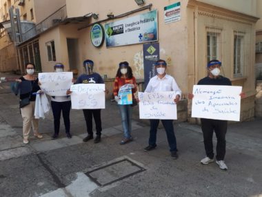 Ato Simbólico 1º de Maio e de Entrega de Escudos de Proteção no HMIPV - 01/05/2020 - Representantes do Simpa, da ASHPS, da Associação de Amigos do HMIPV e da Comissão de Concursados.